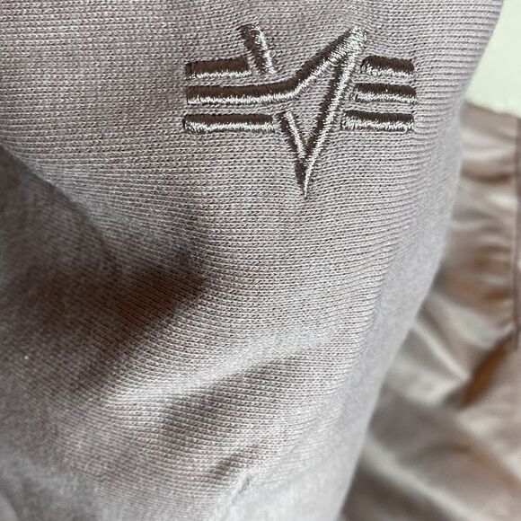 Alpha industries Inc womens bomber jacket satin dusty pink glossy look large - Picture 4 of 8